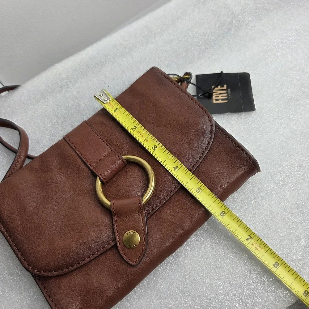 Frye Ring Crossbody Wallet Bag Cognac Brown Leather NWT - MSRP $198 - Picture 12 of 13